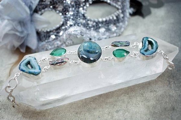 Les Meilleurs Codes Promo pour Sublimer votre Style avec les Bijoux Tendance du Moment