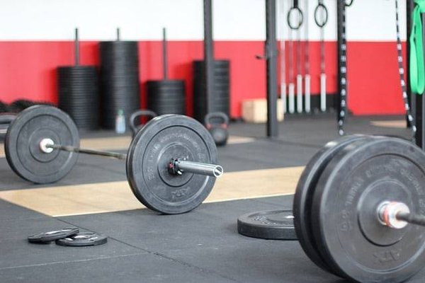 Les Indispensables de l'Équipement Sportif à Prix Réduit : Votre Guide pour S'équiper sans Se Ruiner