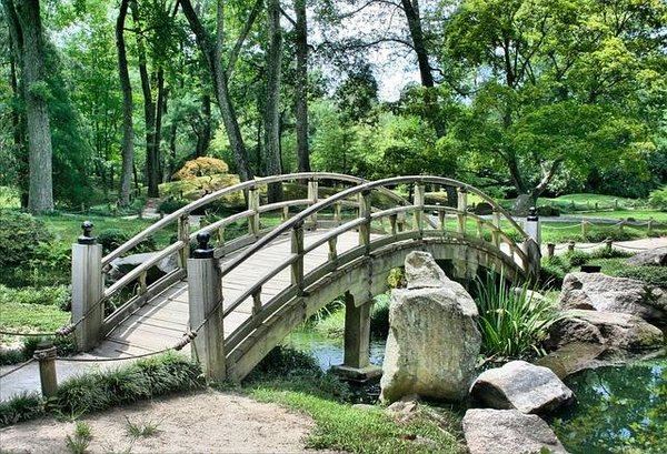 10 Astuces Pour Une Déco de Jardin Pas Cher et Tendance